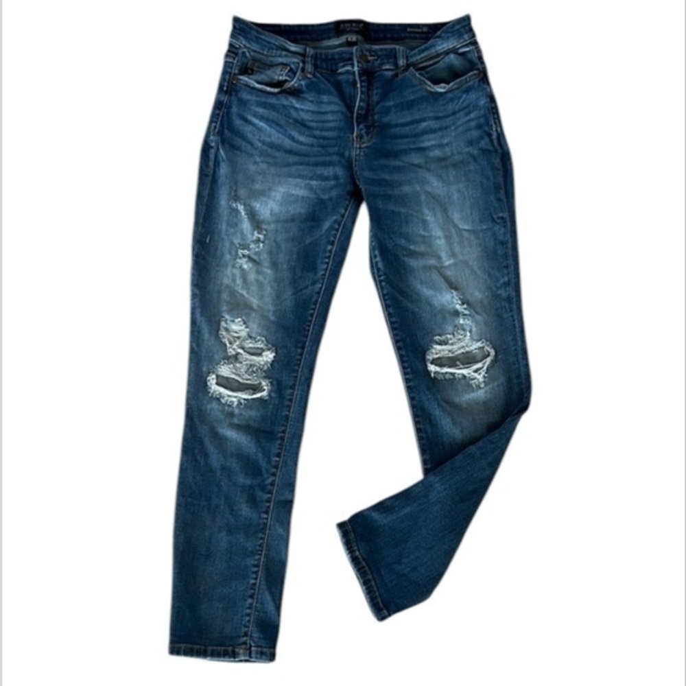 Judy Blue boyfriend fit jeans distressed size 30